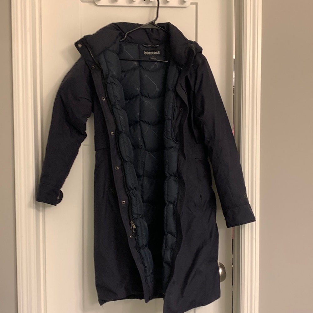 !!SOLD!! Marmot women’s long winter coat. Down 650 fill.